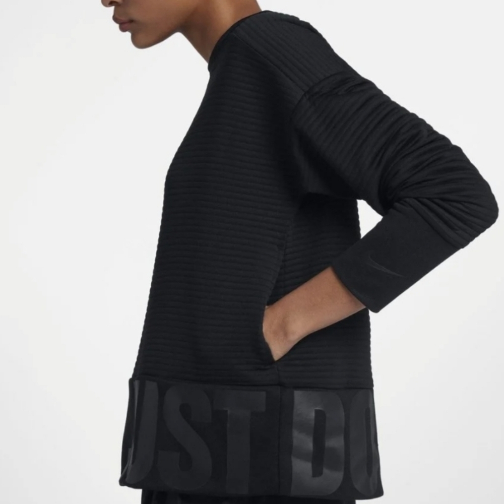 Nike Xs Black Women's Long-Sleeve Pullover Top Logo Hem Sweatshirt